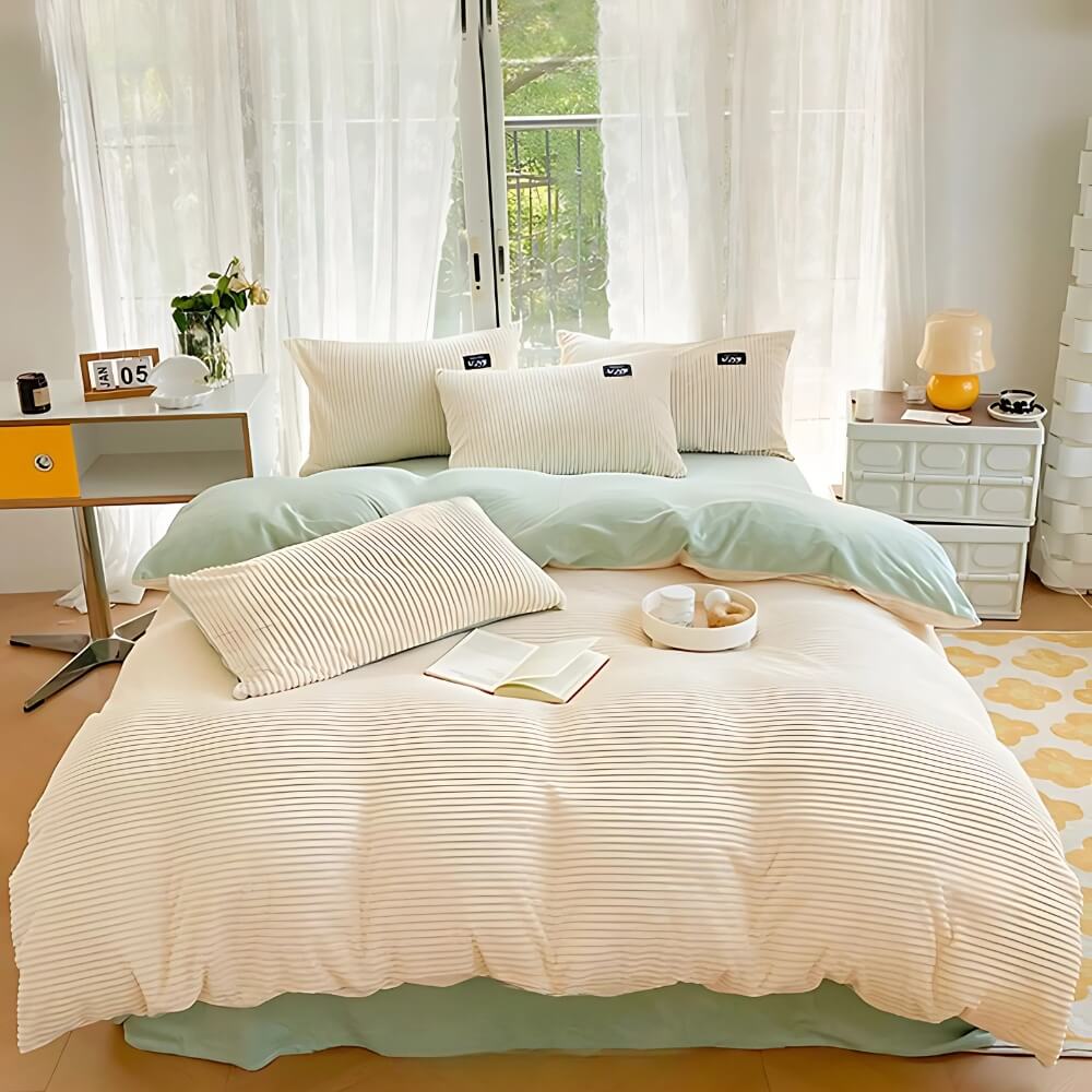 Coral Velvet Double-Sided Plush Quilt Cover Bedding Set