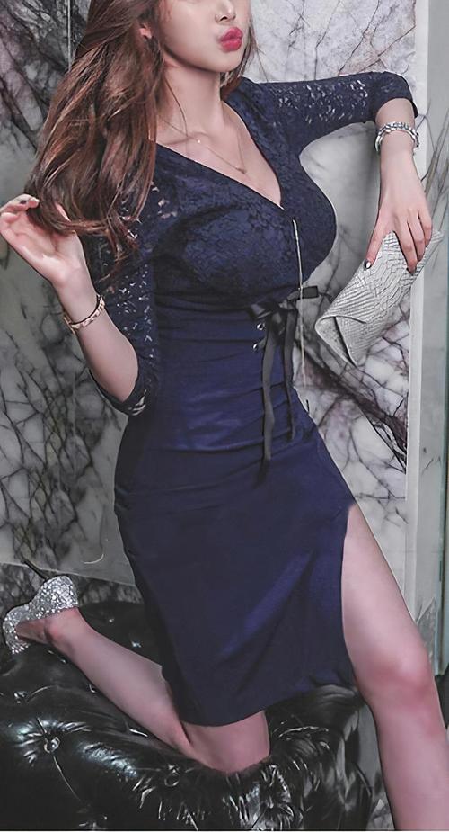 Dark Blue Lace Fitted Midi Dress With Sleeves (Elegant)