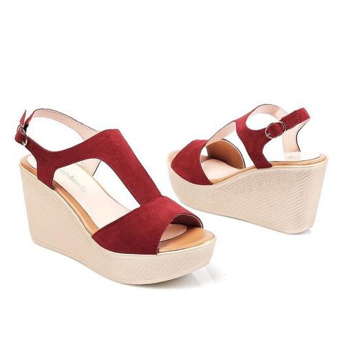 wine colored wedges
