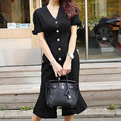 black tight fitted dress Arabella Ruched Wide Strap Bodycon Dress Black