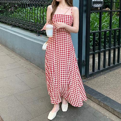 red plaid spaghetti strap dress CUPSHE Mini Dress for Women Casual Square Neck Sleeveless Plaid A Line Christmas Overall Dress Red Plaid, S at Amazon Women's Clothing store