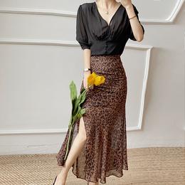 Ladies Leopard Print Large Hem Skirt-Black main image 1