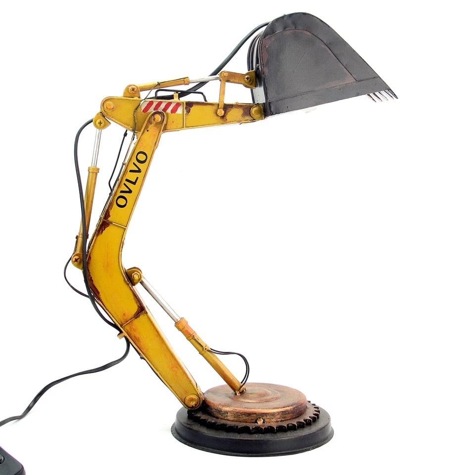Digger Desk Lamp Unique table lamp LED Nueby